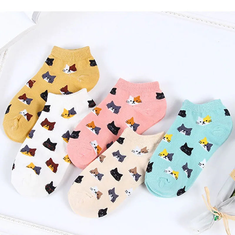 Adorable Cat-Themed Ankle Socks for Fashion-Forward Women - Image 2