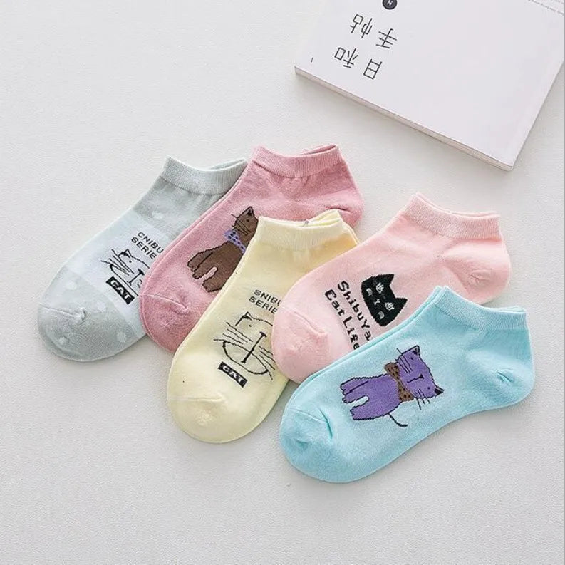 Adorable Cat-Themed Ankle Socks for Fashion-Forward Women - Image 8